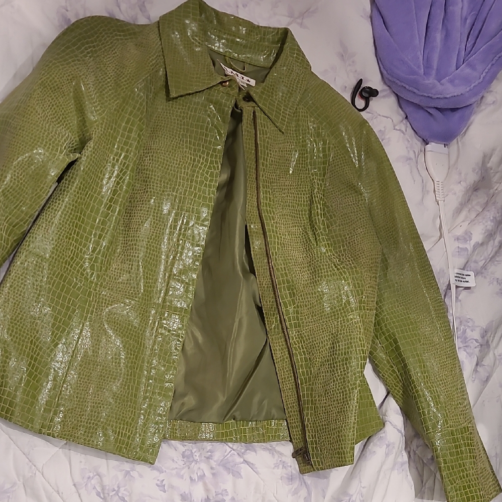 A.M.I Gater Skin Jacket Size Petite Medium